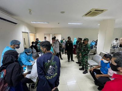 Serbuan Vaksinasi Massal Terus Dikebut