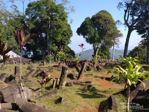 Gunung Padang merupakan bukti kehebatan Bangsa  Indonesia di masa lalu