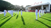 Upacara pengukuhan tersebut digelar di halaman Istana Merdeka, Jakarta.