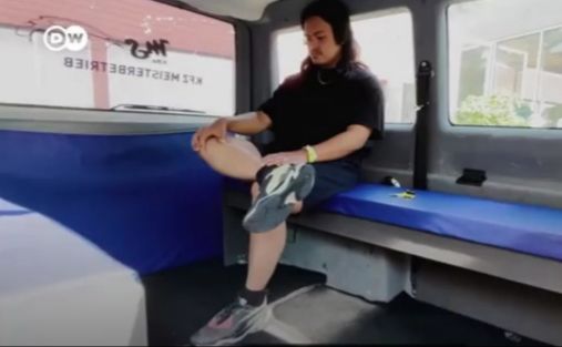 Angkutan Kota karya Mahasiswa Indonesia yang kuliah di Jerman