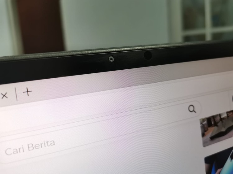 Asus ZenBook Duo 14 UX482 Asus ZenBook Duo 14 (UX482) bisa menjadi laptop yang tepat untuk kalian yang merupakan seorang content creator. detikINET pun sudah menjajal laptop ini beberapa minggu dan kami akan membagikan pengalaman review Asus ZenBook Duo 14 (UX482).
Laptop ini terbilang ciamik dari segi design dengan layar ganda (ScreenPad Plus) yang ada dan kini tampilannya lebih ramping. Asus ZenBook Duo 14 UX482 menggunakan Windows 10 Home sebagai operating system (OS) dan menggunakan prosesor Intel 11th Gen.
Langsung saja ke penjelasan lebih lanjut soal Asus ZenBook Duo 14 (UX482) di bawah ini: