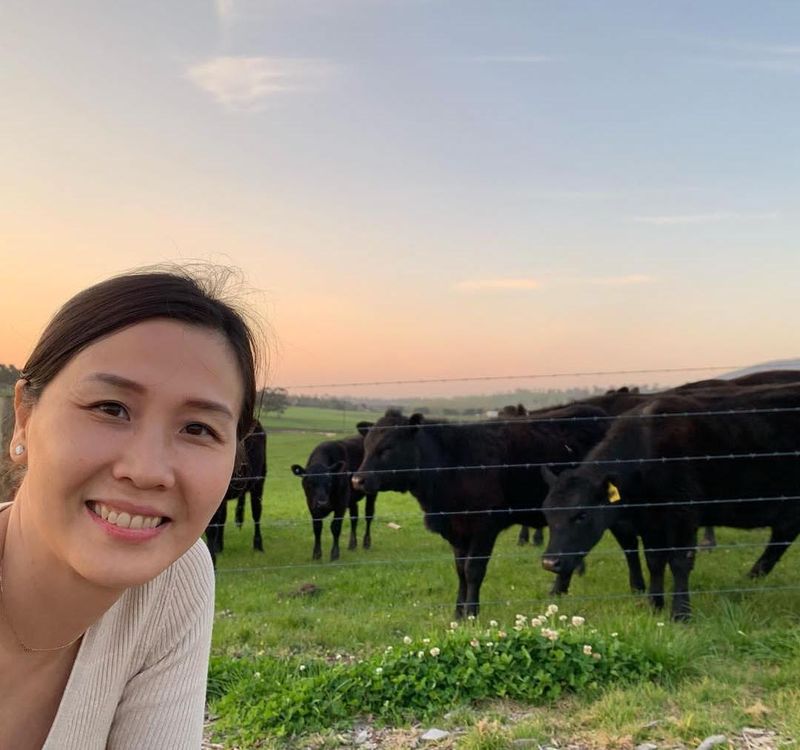 Berpose di Dapur, Veronica Tan Sibuk Urus Bisnis 'Wagyu Meat Specialist'