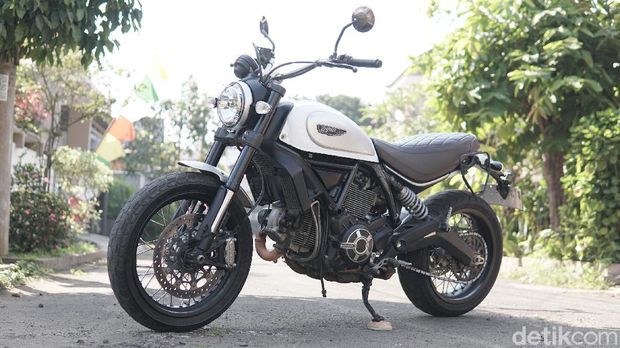 Ducati Scrambler Classic 2018