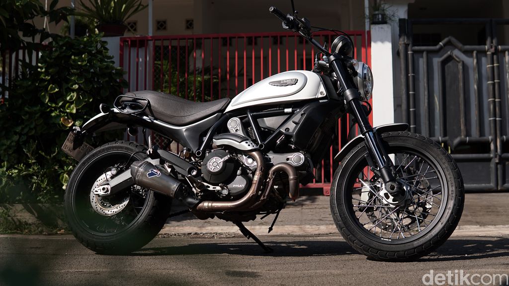 Ducati Scrambler Classic 2018