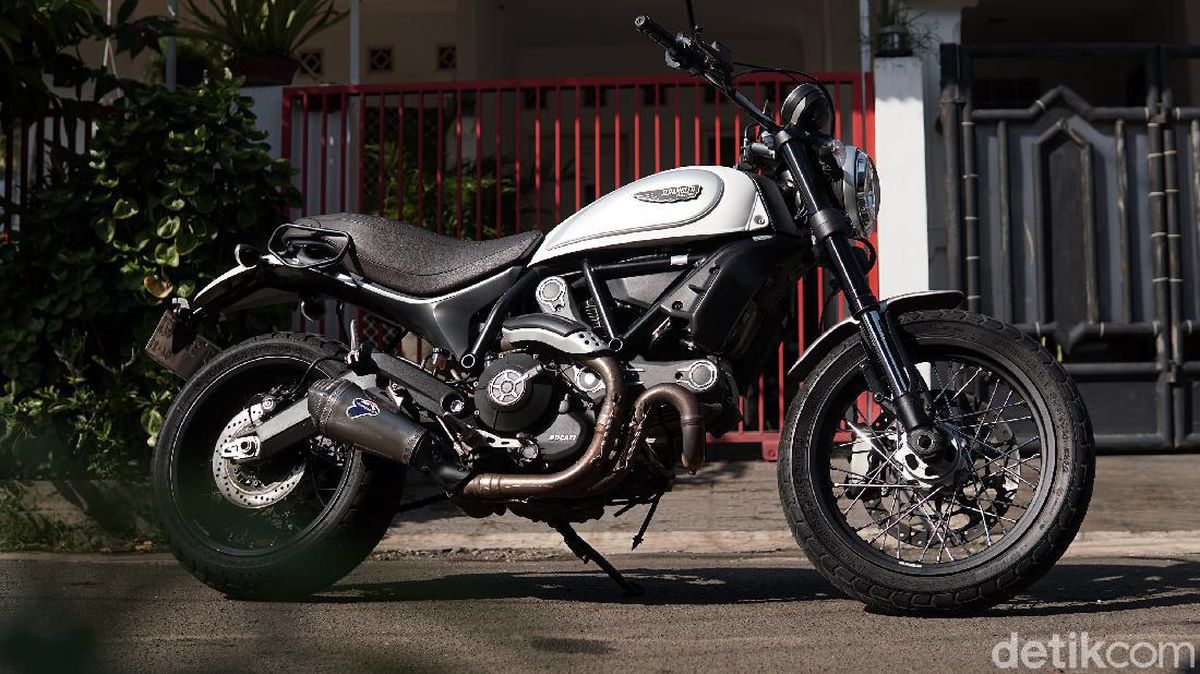 Tes Harian Ducati Scrambler Classic 2018 Merakyat Desainnya Buas Mesinnya