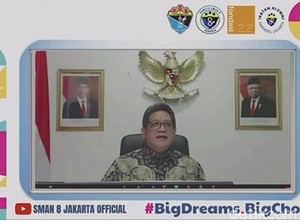 Edufair SMAN 8 Jakarta, Giliran UNS Semangati Generasi Rajawali Emas 2022