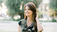 Farah Quinn mengaku pernah mencicipi sperma ikan yang disebut punya tekstur kenyal. Foto: Instagram @farahquinnofficial