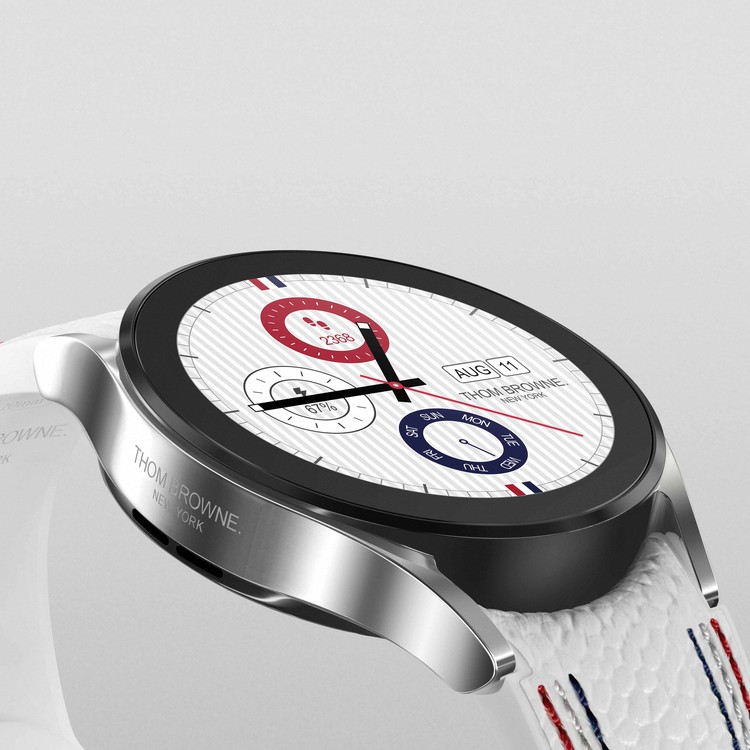 Galaxy Z Fold 3 Thom Browne