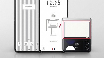 Harga Galaxy Z Fold 3 Thom Browne dijual seharga Rp 52 juta, sedangkan Galaxy Z Flip 3 Thom Brown dilepas Rp 36 juta. Foto: dok Samsung