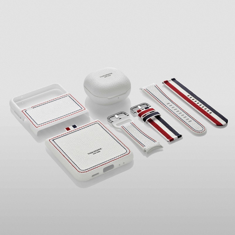 Galaxy Z Fold 3 Thom Browne