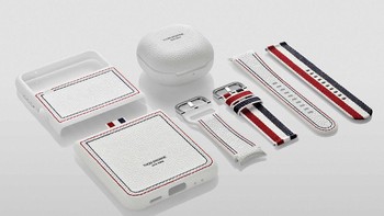 Strap Watch 4 dan case untuk Galaxy Z Flip 3 dan Buds 2 edisi Thom Browne. Foto: dok Samsung