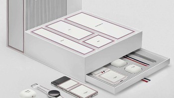 Ini kotak kemasan Galaxy Z Flip 3 Thom Browne. Foto: dok Samsung