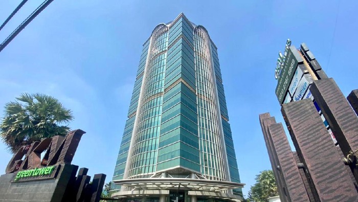 Suasana gedung perkantoran di kawasan Jakarta Pusat, Jumat (5/4/2019).