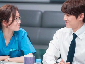 4 Momen Ikonik Penuh Kejutan di Hospital Playlist 2 Ep 8
