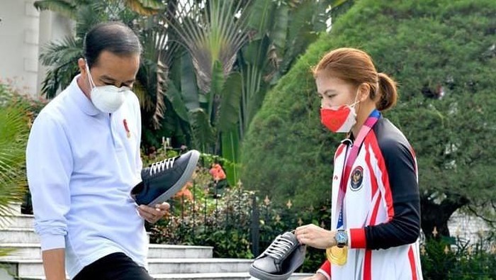 Jokowi, Greysia Polii