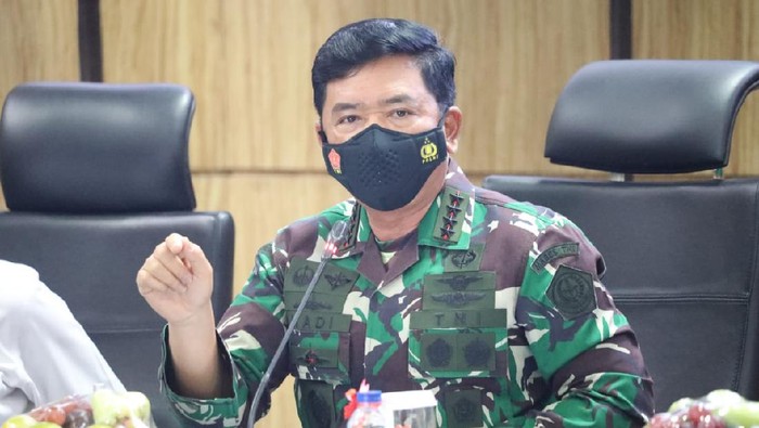 Panglima TNI Marsekal TNI Hadi Tjahjanto dan Kapolri Jenderal Listyo Sigit Prabowo menggelar rapat bersama Forkopimda Sumbar (dok Puspen TNI)