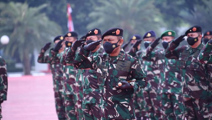 Panglima TNI Terima Laporan Kenaikan Pangkat 52 Perwira Tinggi