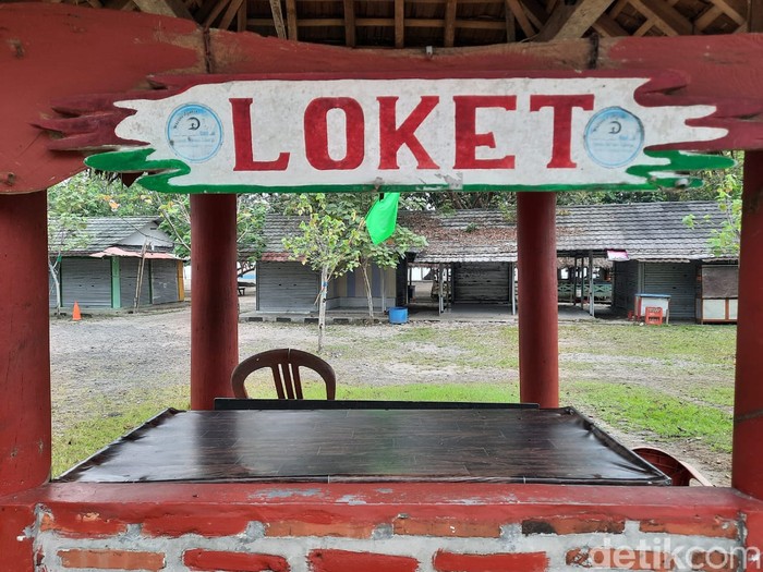 Pantai Carita