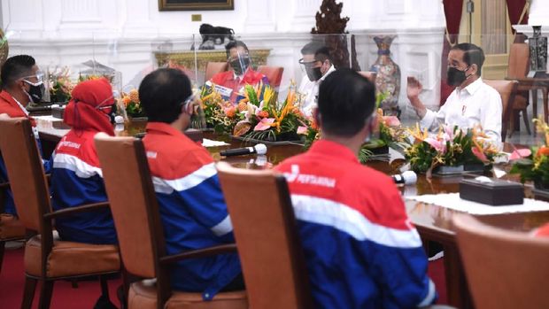 Presiden Joko Widodo beri arahan ke phr. (Dok: BPMI Setpres)