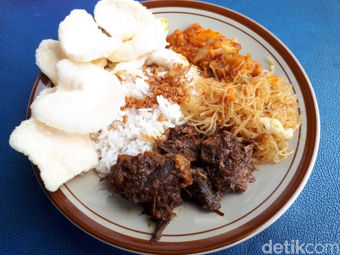 5 Nasi Uduk Enak di Depok, Harganya Mulai Rp 5.000