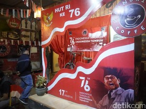 Warkop dan Kafe di Bojonegoro Meriahkan Agustusan dengan Lomba Hias dan Prokes