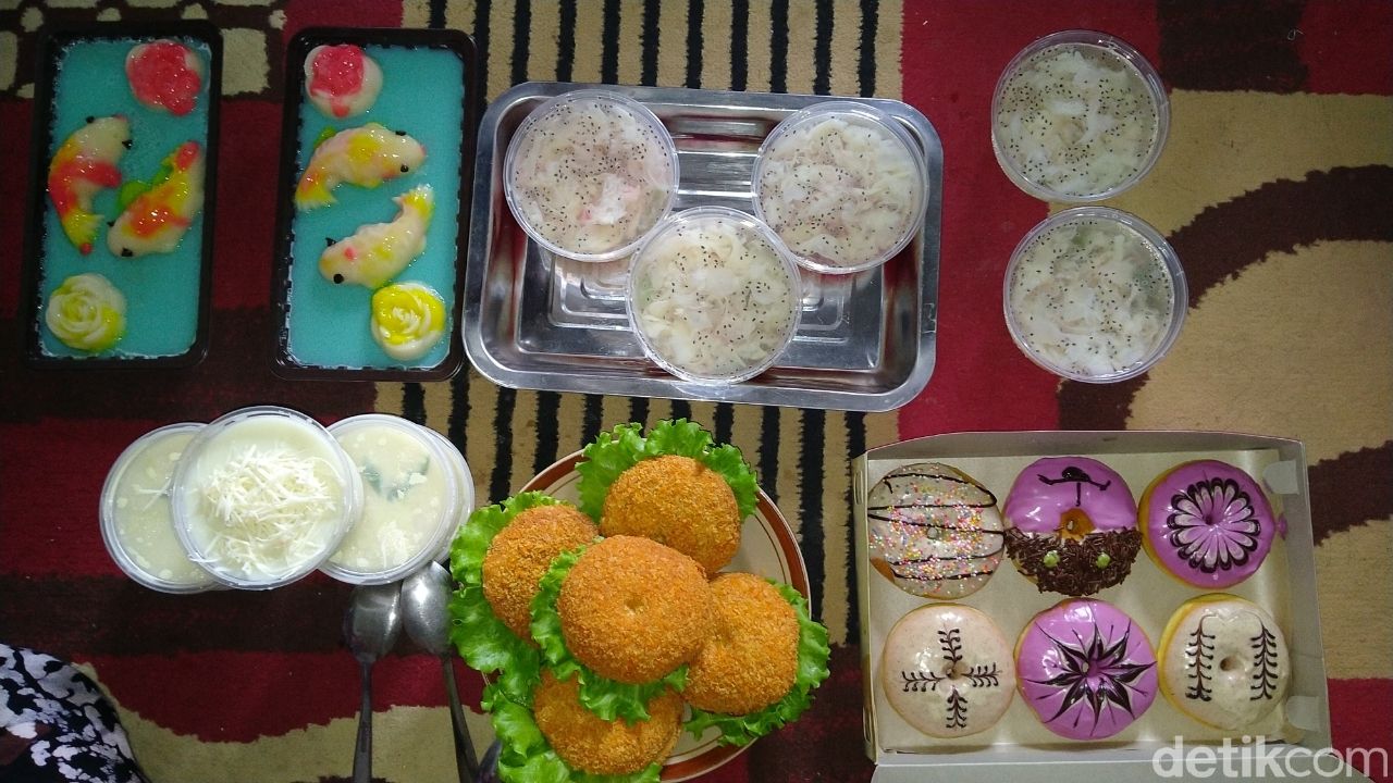 Keren! Pasutri di Pekalongan Hasilkan Cuan dari Donat hingga Puding Tahu
