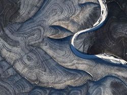 Foto Bumi Seperti Lukisan yang Dipotret dari Satelit