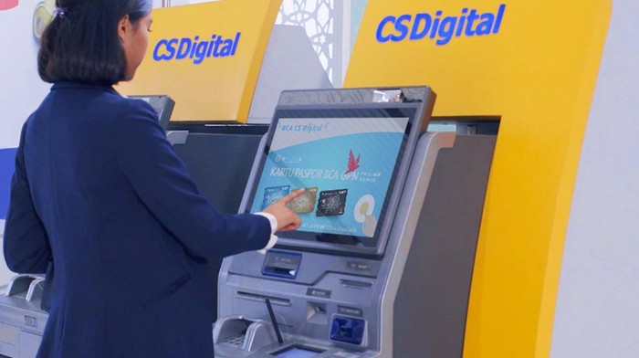 PT Bank Central Asia Tbk (BCA) terus berkomitmen memberikan layanan terbaik bagi nasabah setianya melalui digitalisasi perbankan yang optimal.