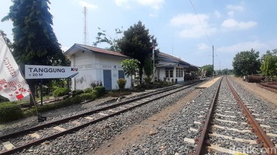 Stasiun KA Tertua Indonesia Ada di Grobogan Lho