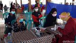 Vaksinasi COVID-19 Sasar Ratusan Pedagang di Tiga Pasar Boyolali