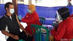 Vaksinasi COVID-19 Sasar Ratusan Pedagang di Tiga Pasar Boyolali