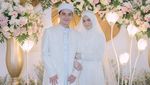 Foto-foto Pernikahan Alvin Faiz dan Henny Rahman