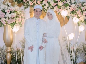 Pajang Foto Nikah dengan Alvin Faiz, Henny Rahman Bicara Memilih Pasangan Hidup