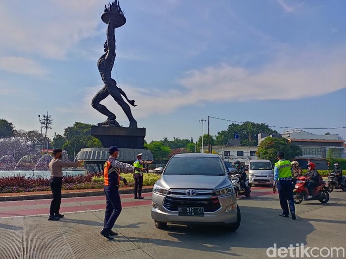 Ganjil Genap di Jalan Sudirman (Karin Nur Secha/detikcom)