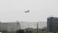 Seperti diketahui, Amerika Serikat jadi salah satu negara yang melakukan evakuasi kepada para warganya terkait dengan gerilya kelompok Taliban yang kian dekat ke Ibu Kota Afghanistan. 