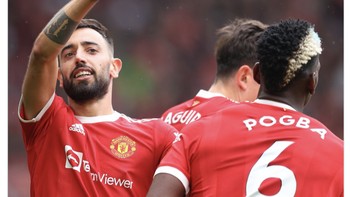 Bruno Fernandes dan Paul Pogba jadi kunci kemenangan MU di pekan pertama Liga Inggris. Bruno dengan trigolnya dan Pogba dengan empat asisst. Foto: Istimewa