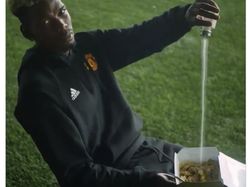 Meme Netizen Heboh Manchester United Menggila