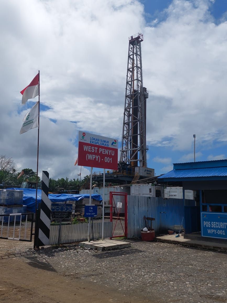 Untuk berkontribusi dalam mencapai ketahanan energi nasional, Subholding Upstream Pertamina terus berupaya melakukan kegiatan-kegiatan dalam upaya penambahan cadangan antara lain dengan pemboran sumur eksplorasi. Melalui PT Pertamina EP Donggi Matindok Field (DMF) yang merupakan bagian dari Zona 13 Regional Indonesia Timur, Pertamina berhasil temukan cadangan Hidrokarbon setelah pengeboran yang dilakukan selama 62 hari di Area Matindok Desa Samalore, Kecamatan Toili, Kabupaten Banggai, Sulawesi Tengah. (Pertamina)