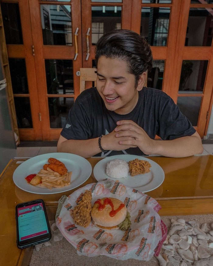 Zikri Daulay Zikri Daulay