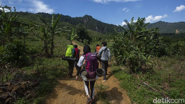 Curug Mariuk Surga Terpencil di Bogor