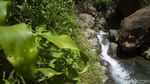 Surga Tersembunyi di Bogor Itu Bernama Curug Mariuk