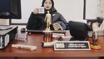 Keseruan Gita Savitri dan Paul Partohap Saat Cicip Makanan Enak