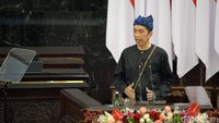  Presiden Joko Widodo (Jokowi) menyadari ada kepenatan selama pandemi Corona (COVID-19). Namun, Jokowi memastikan pemerintah menjawab kritik dengan tanggung jawab.