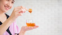 Lagi Musim Batuk-Pilek, Ini Manfaat Rajin Minum Madu agar Tubuh Tetap Sehat