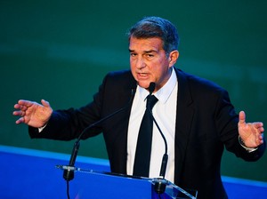 Laporta Klaim Ada Pihak-pihak yang Mau Hancurkan Barcelona