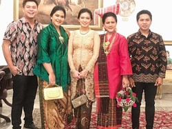 7 Gaya Kebaya Keluarga Jokowi, Bisa Jadi Inspirasi untuk HUT Ke-76 RI