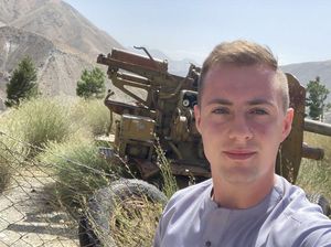 Tolong! Turis Ini Terjebak di Kabul yang Kini Dikuasai Taliban