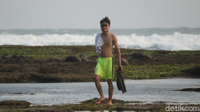 Pantai Cidora