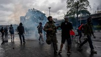 Thailand mengalami peningkatan jumlah kasus baru virus corona yang sangat tinggi dalam beberapa pekan terakhir ini, sementara tingkat vaksinasi tetap rendah.  Sirachai Arunrugstichai/Getty Images