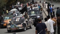 Menilik sejarah, Taliban adalah sebuah gerakan para pelajar Islam yang sedang belajar di Pakistan. Kata Taliban diambil dari bahasa Afghanistan, yang berarti pelajar, sepadan dalam bahasa Arab. John Moore/Getty Images.